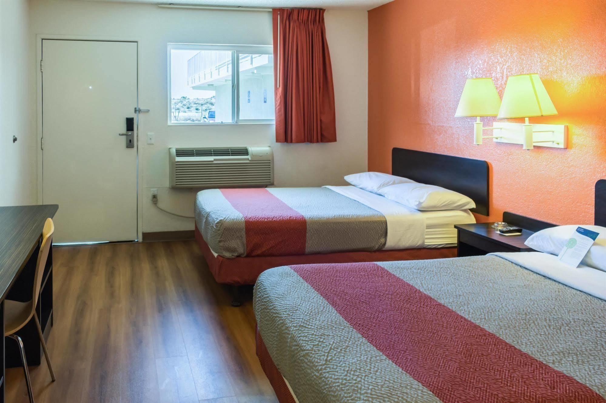 Motel 6-Bakersfield, Ca - East Extérieur photo