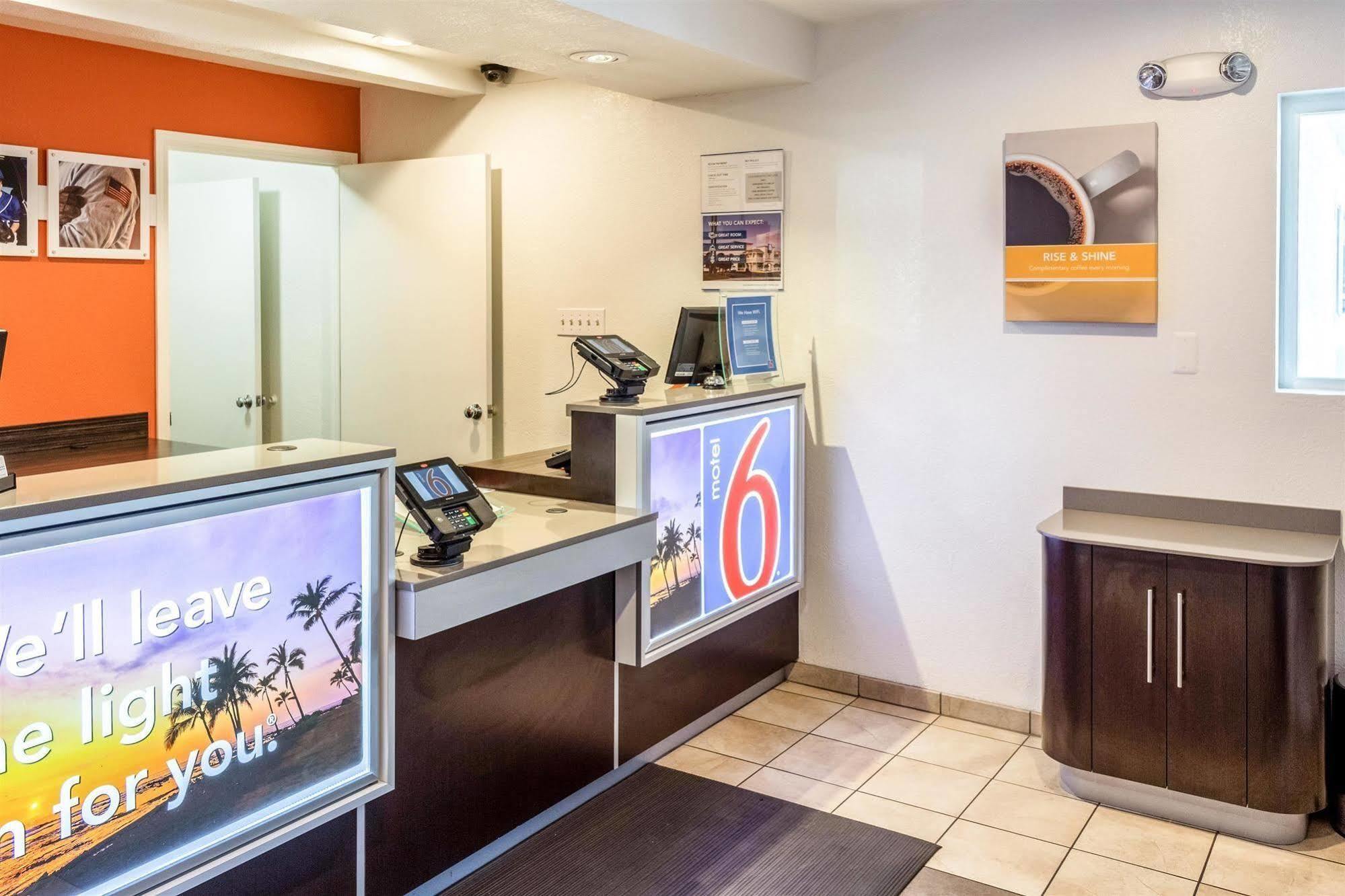 Motel 6-Bakersfield, Ca - East Extérieur photo